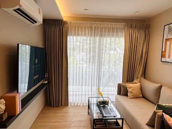 Tierra Residences Bangkok Habitación foto